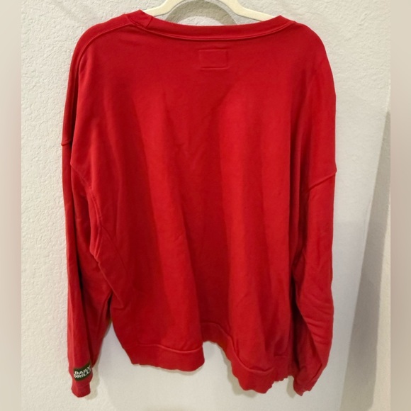 Daily Drills Red crewneck - Picture 2 of 4